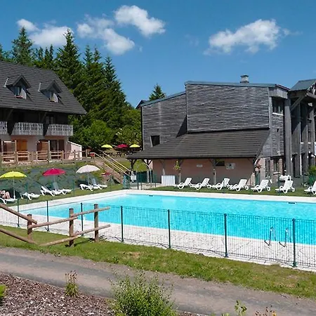 Appartement Dans Residence Bois De La Reine, Besse Et Saint Anastaise Exterior photo